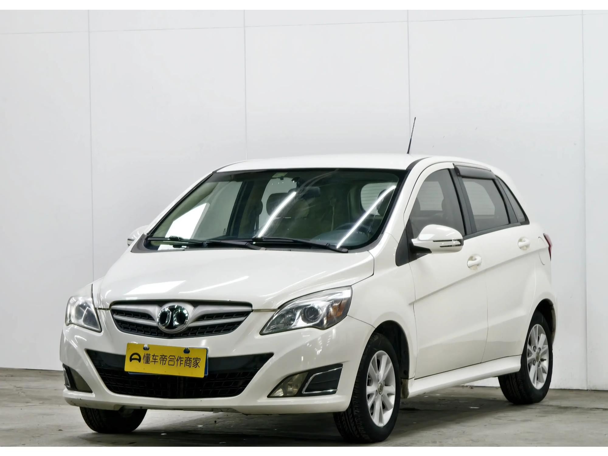 BAIC Motor E Series 2015