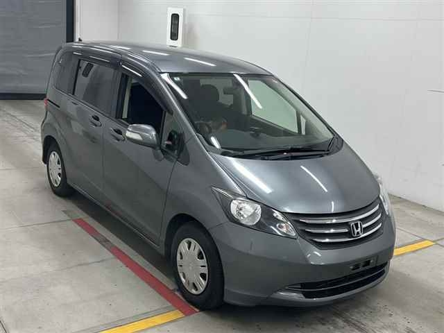 Honda Honda Freed 2010