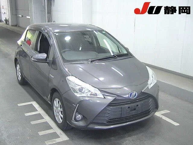 Toyota Toyota Vitz 2017