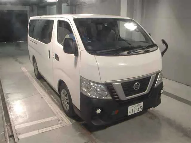 Nissan NV350 2026