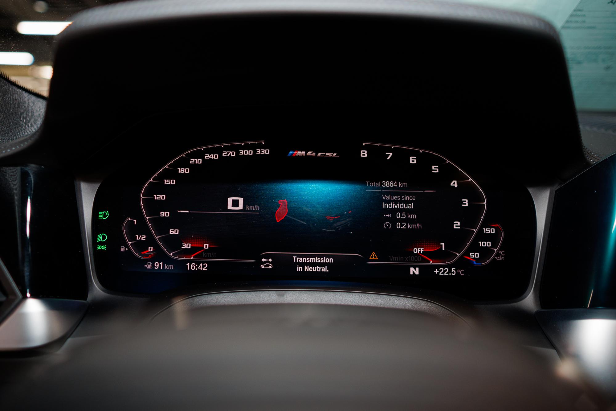 BMW M4 фото 